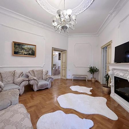 Goldenapartmentlviv Exterior foto